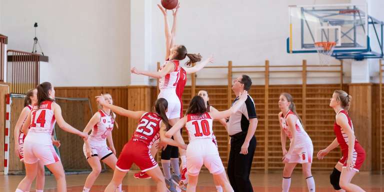 Frauen Spielen Basketball